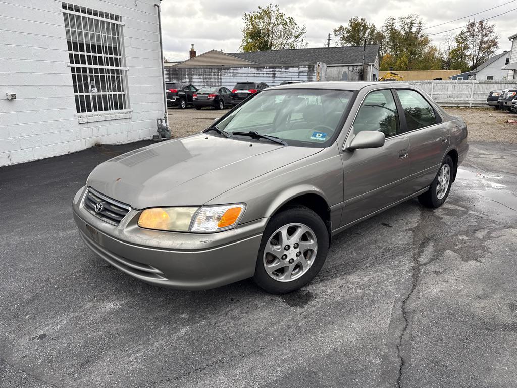 used 2001 Toyota Camry car, priced at $4,250