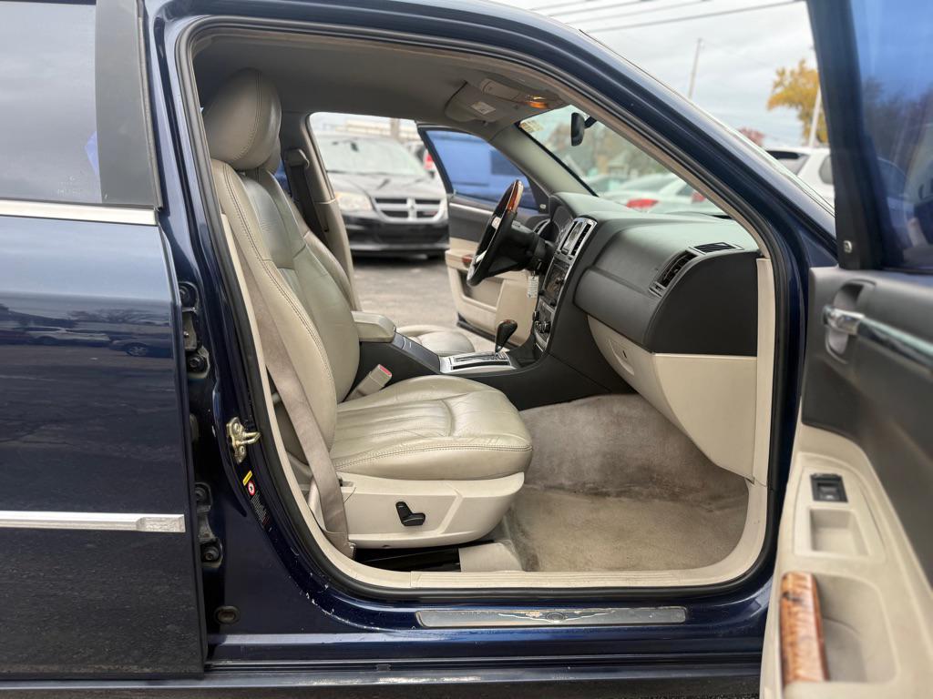 used 2006 Chrysler 300C car, priced at $3,590