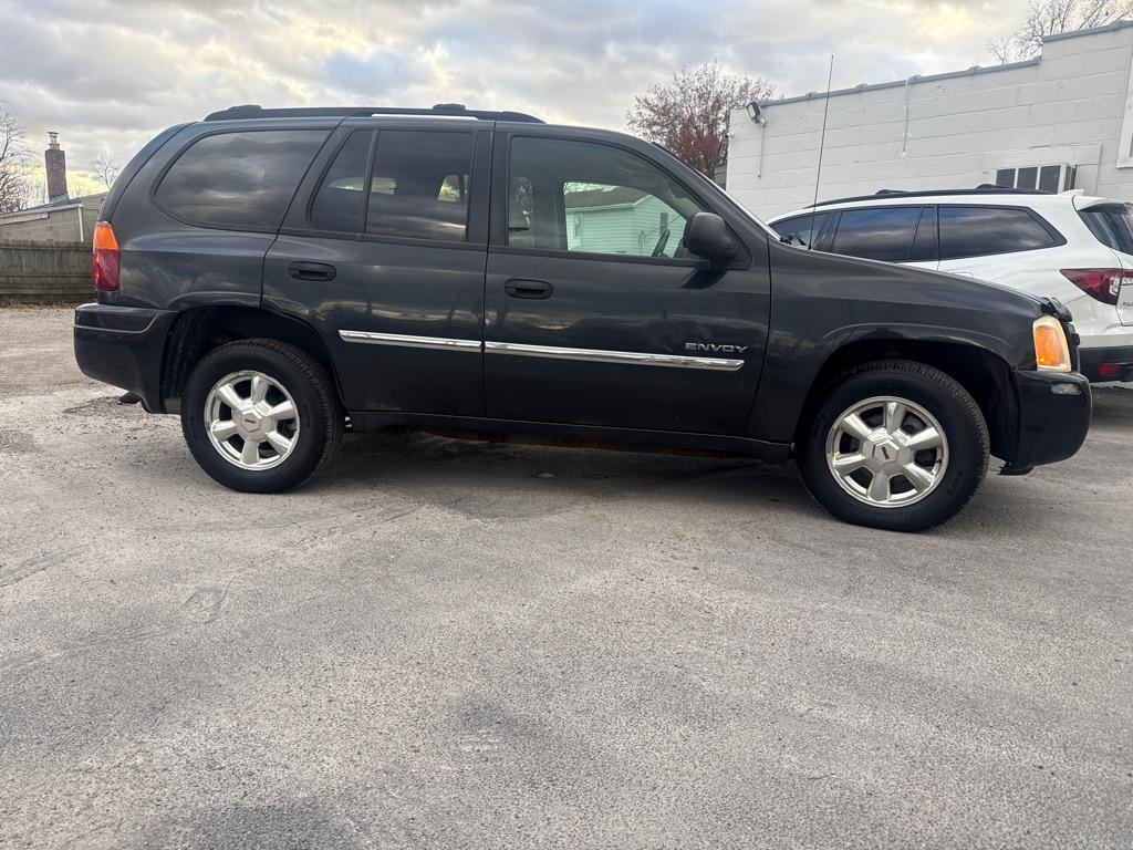 used 2006 GMC Envoy car, priced at $4,590