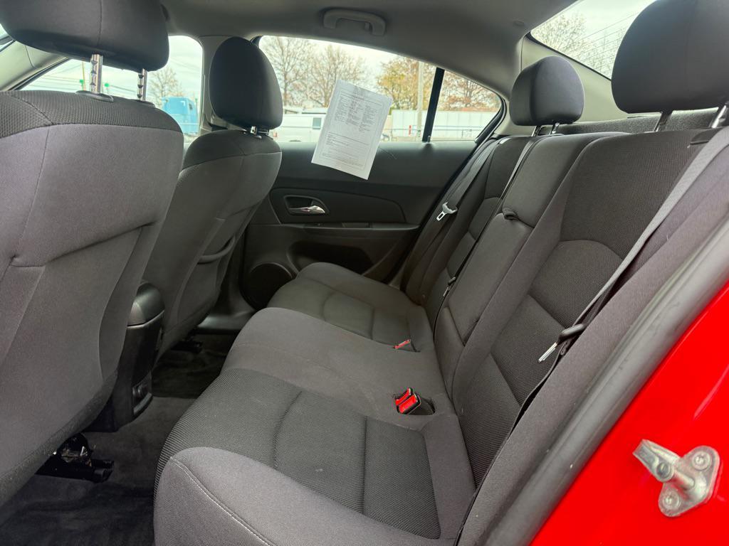used 2015 Chevrolet Cruze car, priced at $5,590