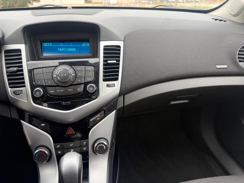 used 2015 Chevrolet Cruze car, priced at $5,590