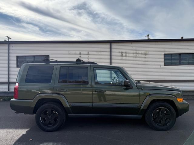 used 2008 Jeep Commander car, priced at $5,990