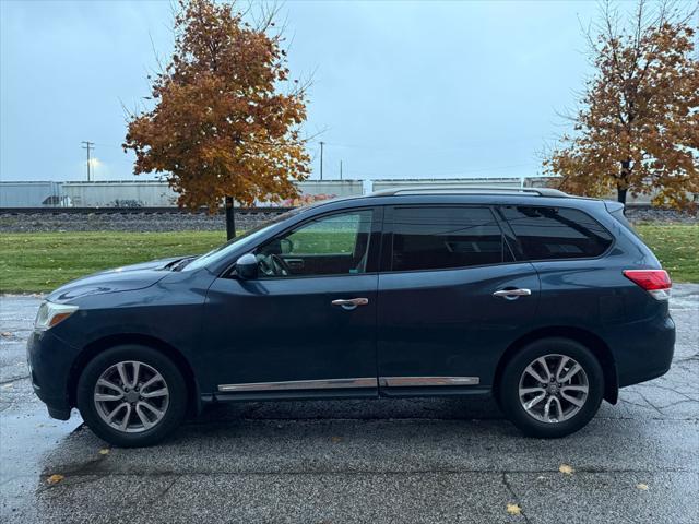 used 2015 Nissan Pathfinder car, priced at $9,990