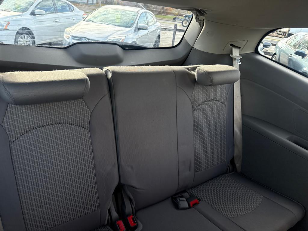 used 2011 Chevrolet Traverse car, priced at $3,590