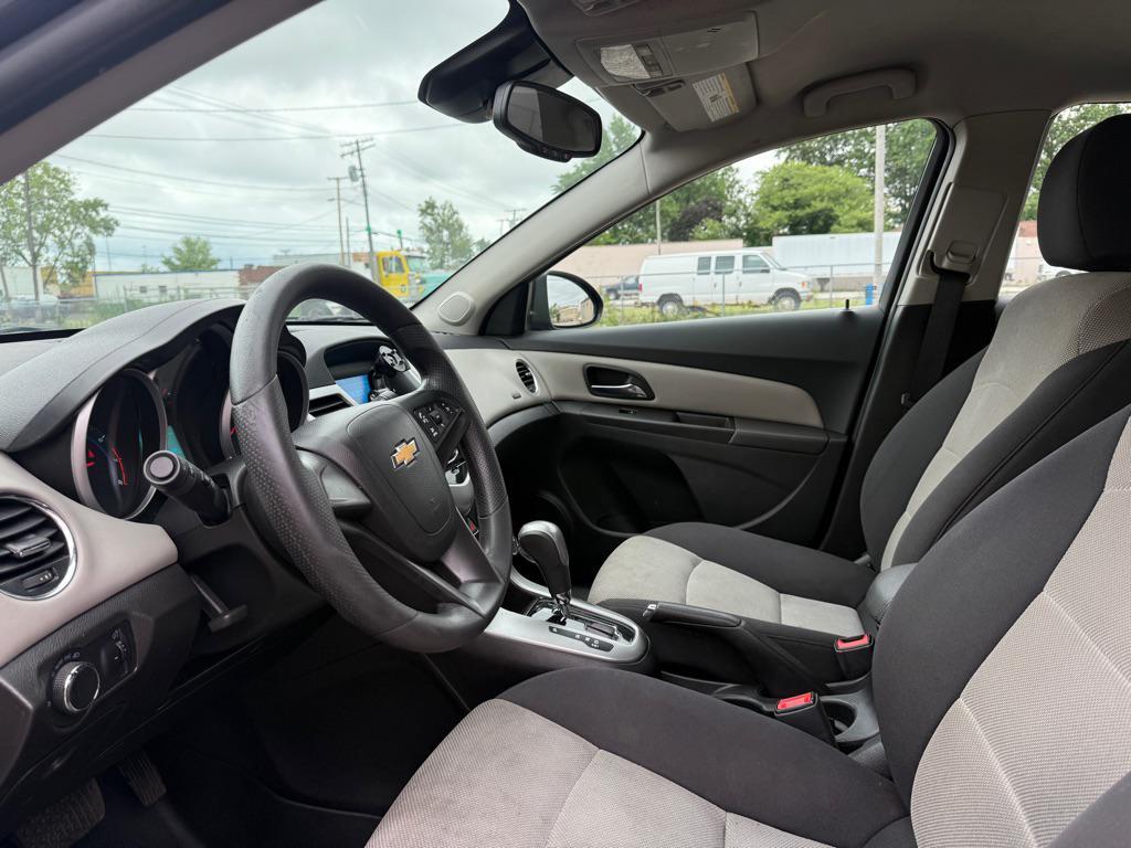 used 2013 Chevrolet Cruze car, priced at $4,990
