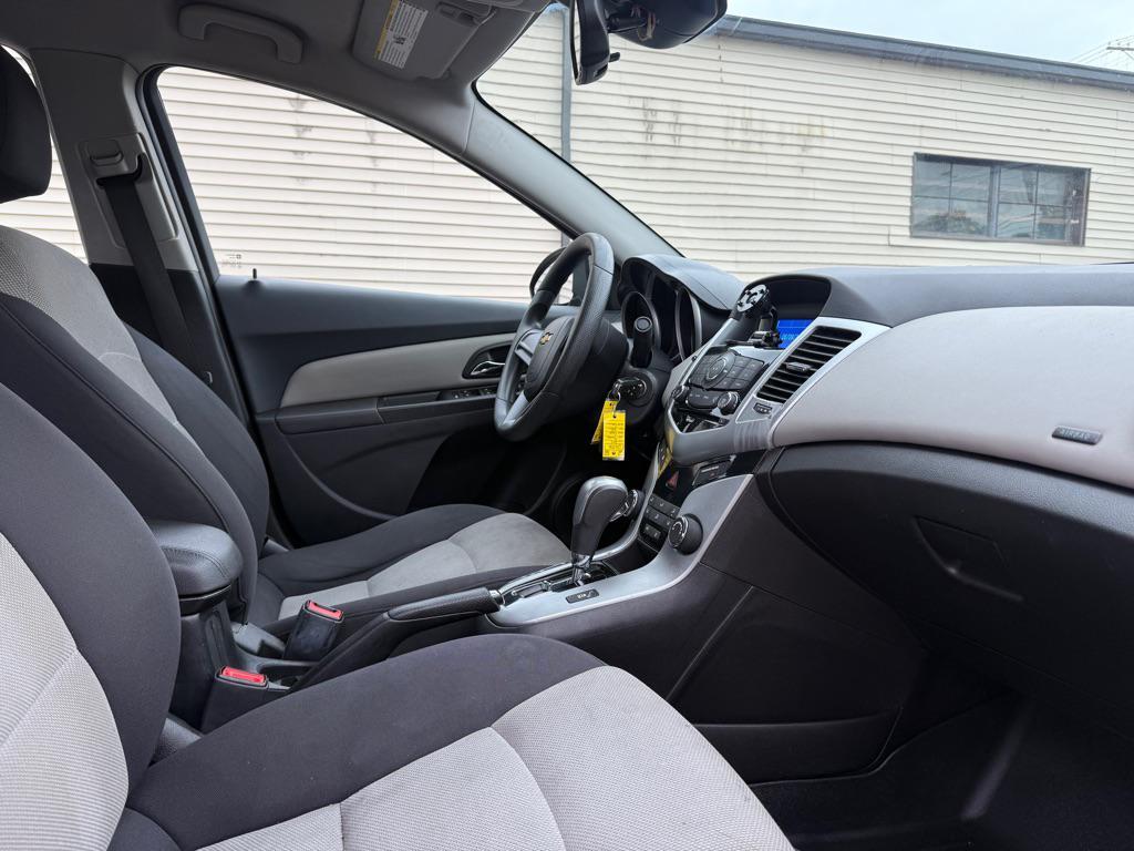 used 2013 Chevrolet Cruze car, priced at $4,990