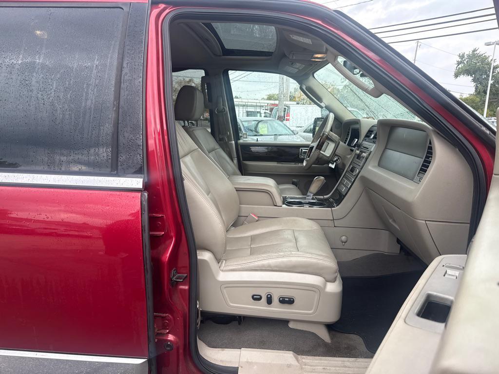 used 2008 Lincoln Navigator car, priced at $3,990
