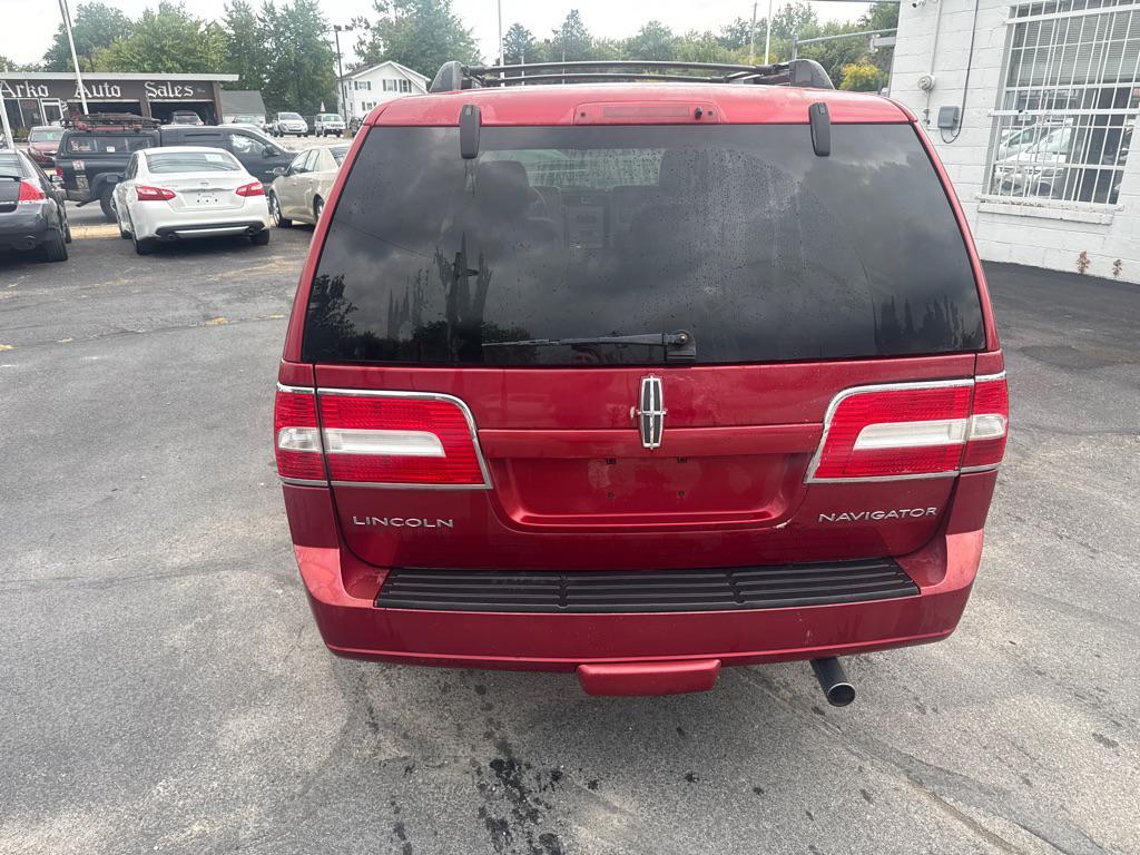 used 2008 Lincoln Navigator car, priced at $3,990