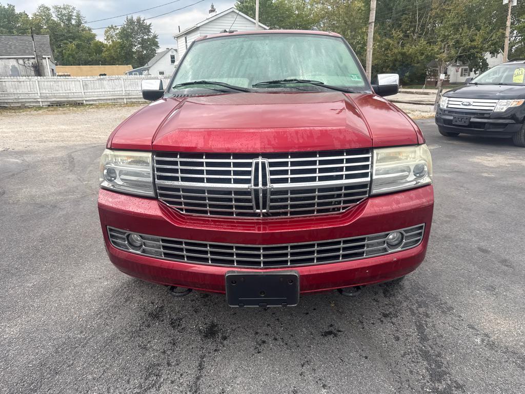 used 2008 Lincoln Navigator car, priced at $3,990