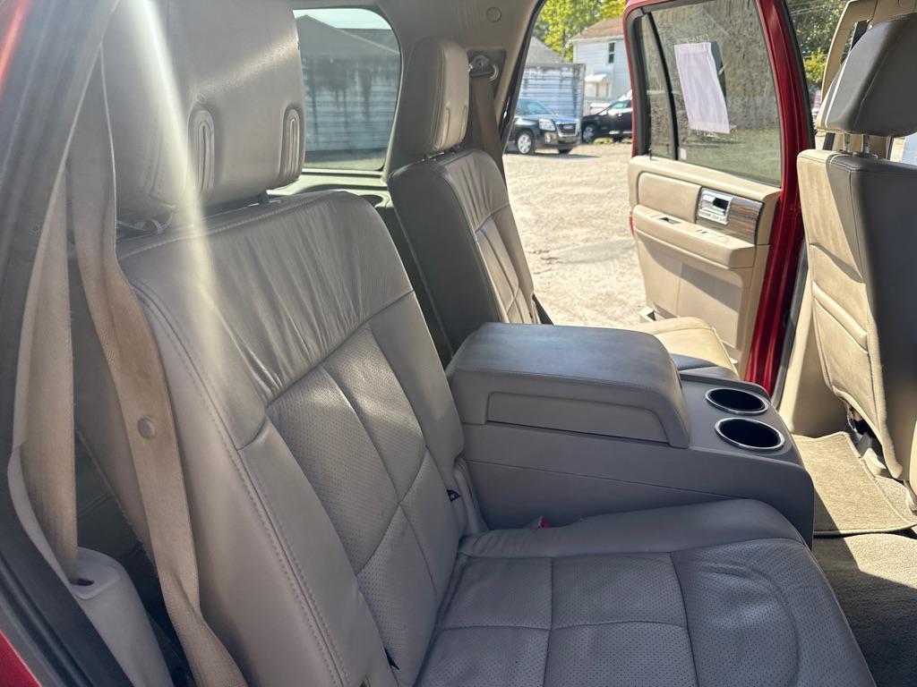 used 2008 Lincoln Navigator car, priced at $3,990