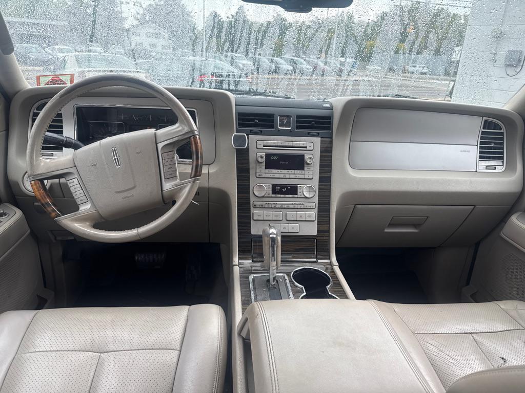 used 2008 Lincoln Navigator car, priced at $3,990