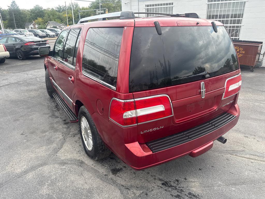 used 2008 Lincoln Navigator car, priced at $3,990