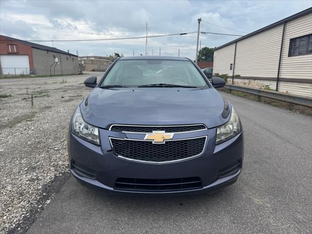 used 2014 Chevrolet Cruze car, priced at $5,990