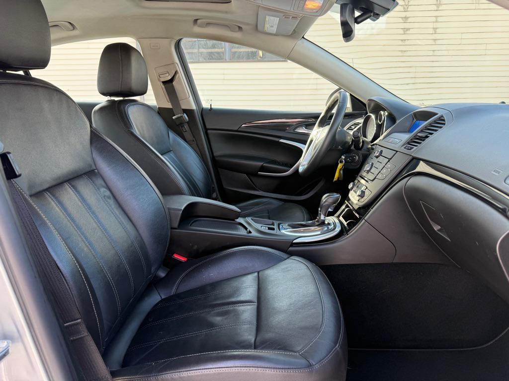 used 2011 Buick Regal car, priced at $5,990
