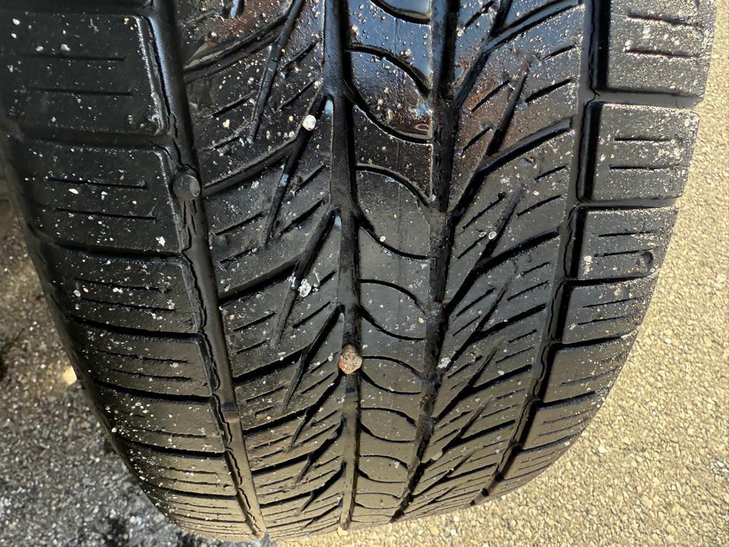 used 2011 Buick Regal car, priced at $5,990