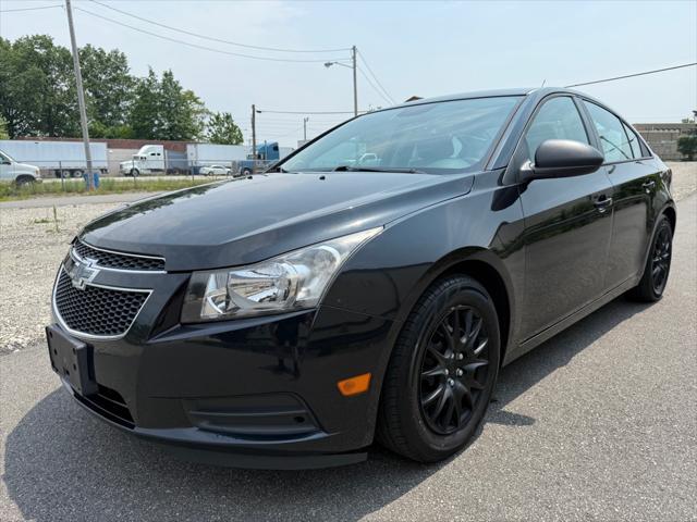 used 2014 Chevrolet Cruze car, priced at $4,590