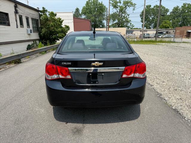 used 2014 Chevrolet Cruze car, priced at $4,590
