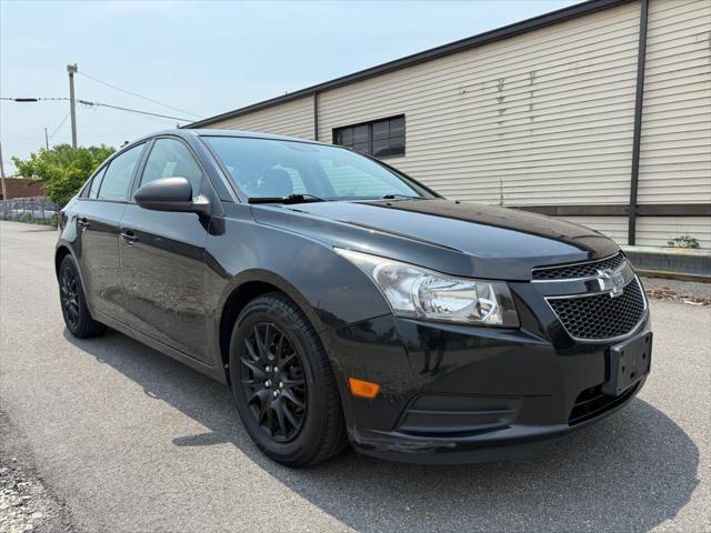 used 2014 Chevrolet Cruze car, priced at $4,590