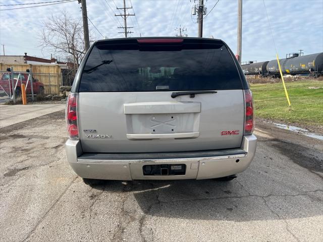 used 2009 GMC Yukon car, priced at $6,990