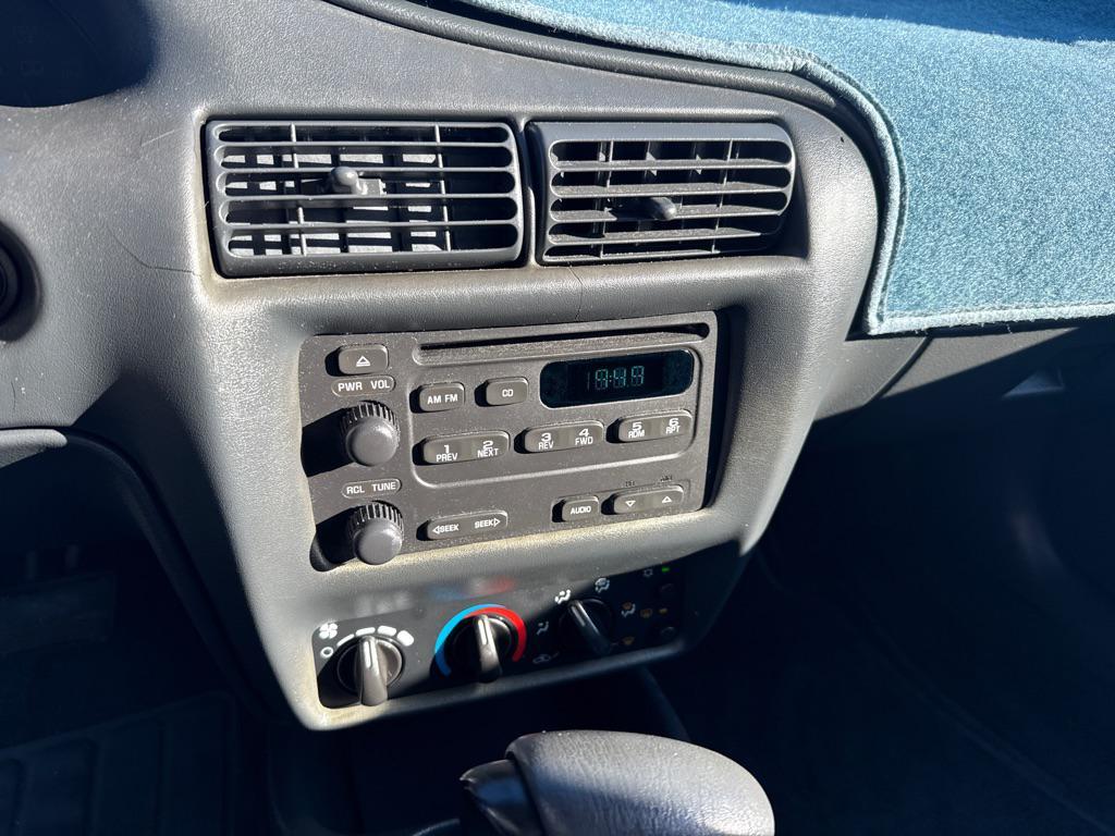 used 2004 Chevrolet Cavalier car, priced at $2,990