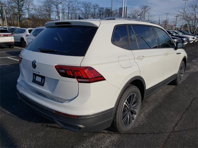 new 2024 Volkswagen Tiguan car, priced at $31,630