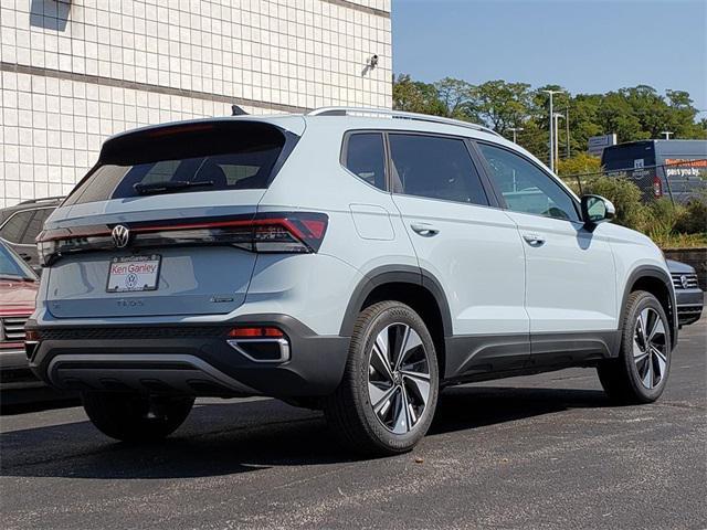 new 2025 Volkswagen Taos car