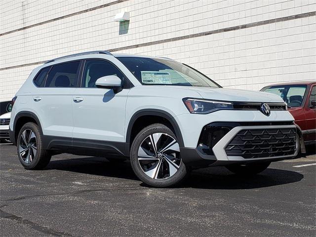 new 2025 Volkswagen Taos car