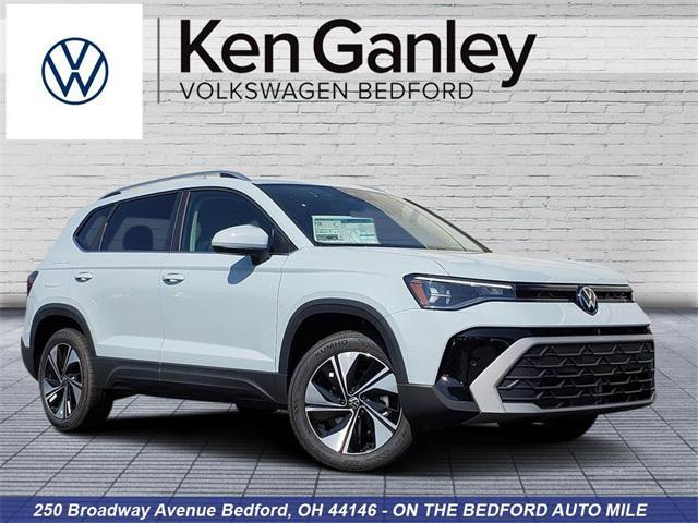 new 2025 Volkswagen Taos car