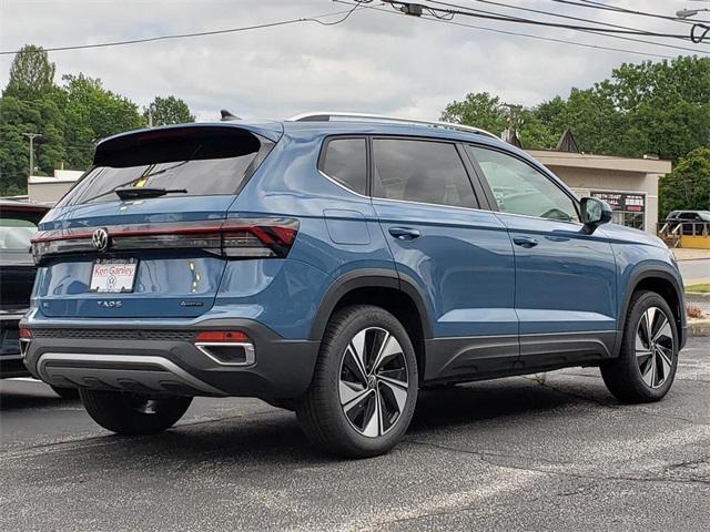 new 2025 Volkswagen Taos car