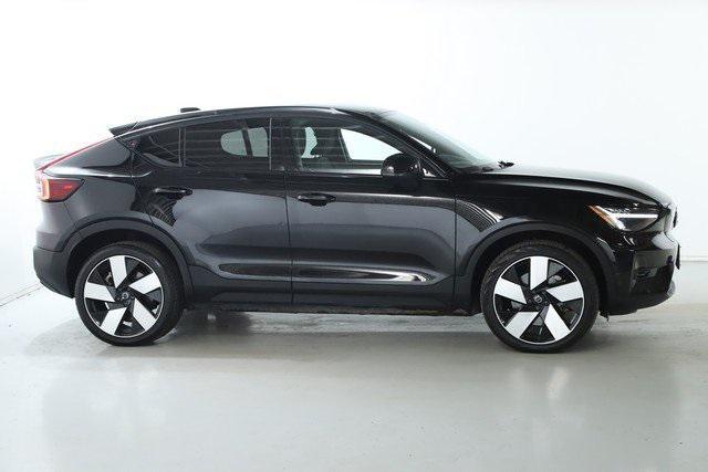 used 2022 Volvo C40 Recharge Pure Electric car, priced at $24,999