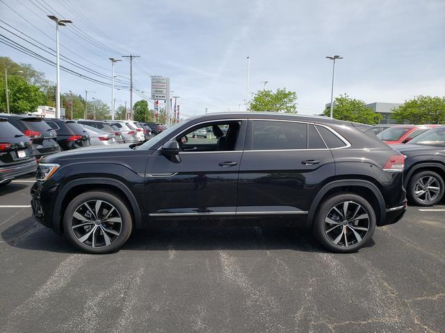 new 2024 Volkswagen Atlas Cross Sport car, priced at $51,251