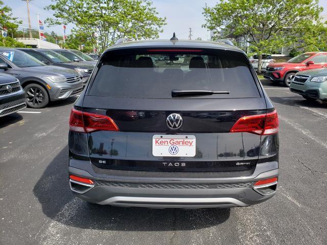 new 2024 Volkswagen Taos car, priced at $31,168