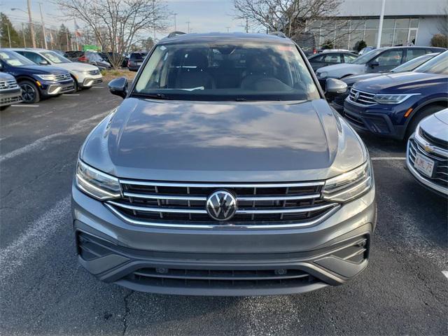 new 2024 Volkswagen Tiguan car, priced at $27,980