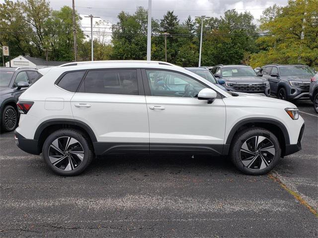 new 2025 Volkswagen Taos car