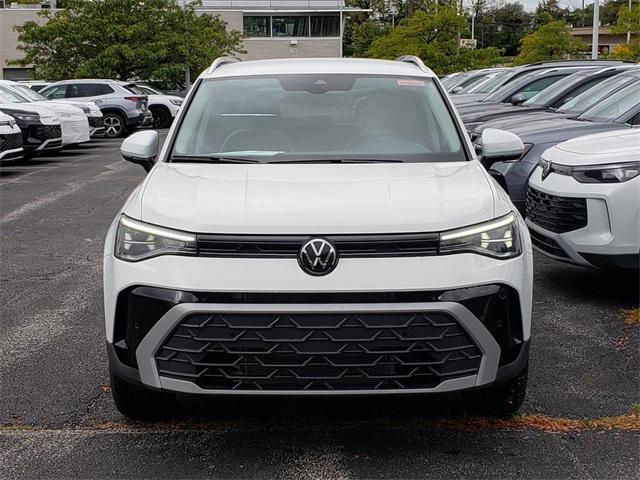 new 2025 Volkswagen Taos car