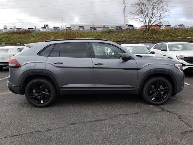 new 2025 Volkswagen Atlas Cross Sport car, priced at $47,443