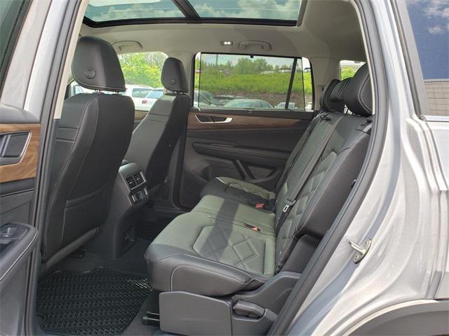 new 2025 Volkswagen Atlas car, priced at $46,413