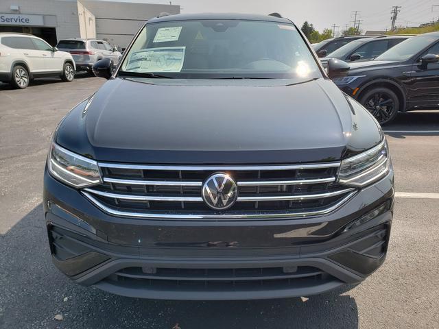 new 2024 Volkswagen Tiguan car, priced at $31,944