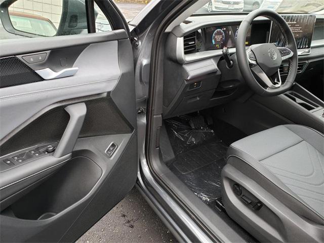 new 2025 Volkswagen Tiguan car, priced at $35,448