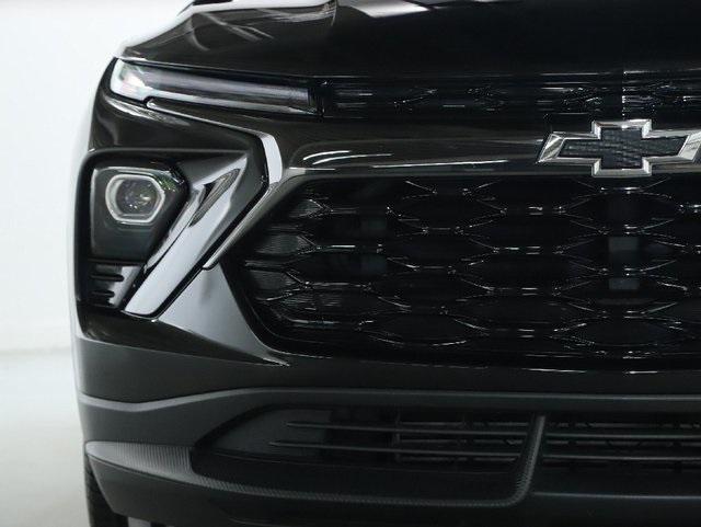 used 2025 Chevrolet TrailBlazer car, priced at $26,974