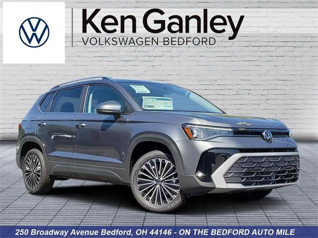 new 2025 Volkswagen Taos car