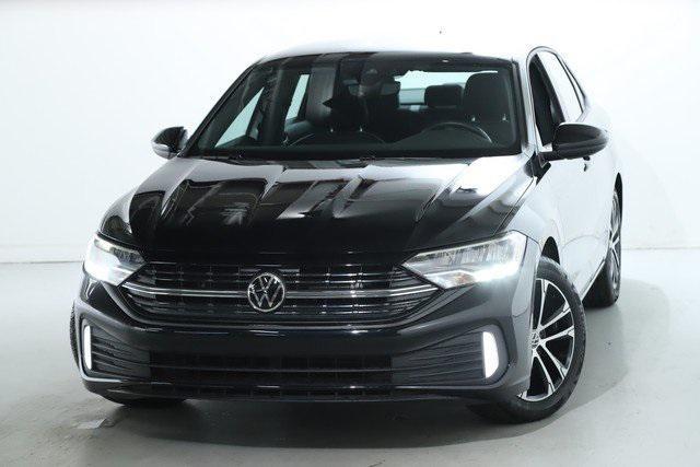 used 2023 Volkswagen Jetta car, priced at $20,889