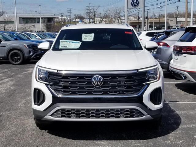 new 2025 Volkswagen Atlas Cross Sport car, priced at $38,498