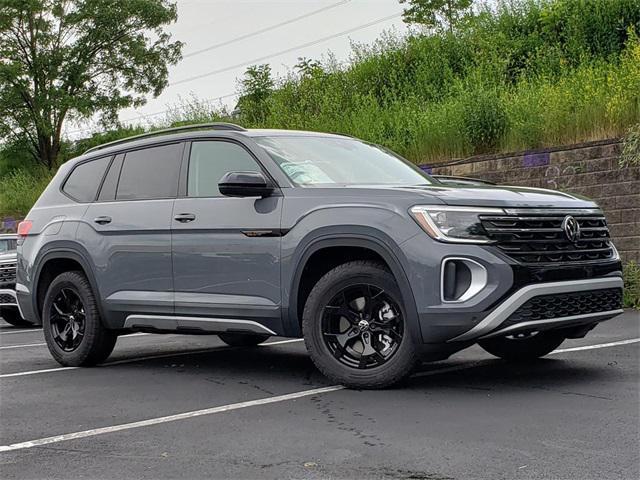 new 2025 Volkswagen Atlas car, priced at $47,835
