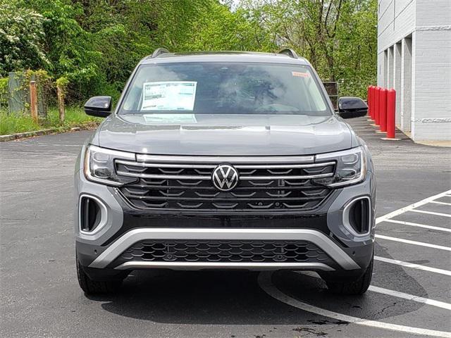 new 2025 Volkswagen Atlas car, priced at $46,835