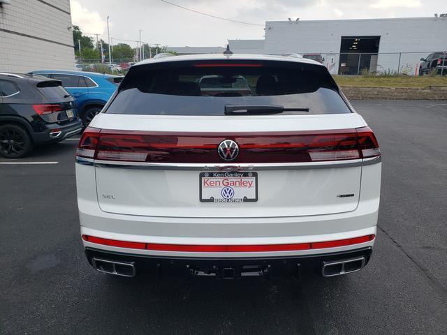 new 2024 Volkswagen Atlas Cross Sport car, priced at $46,371