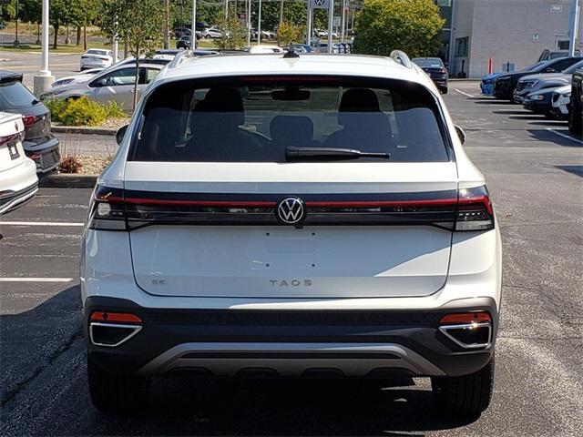 new 2025 Volkswagen Taos car