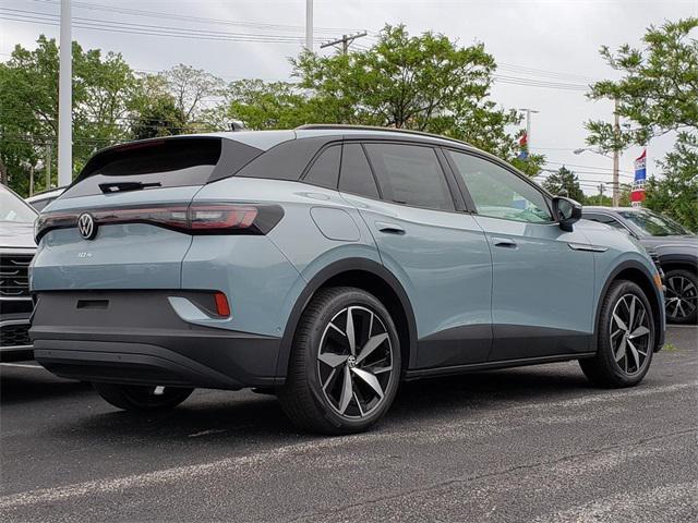 new 2025 Volkswagen ID.4 car, priced at $47,276