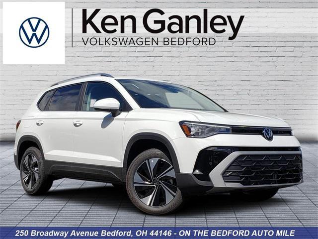 new 2025 Volkswagen Taos car