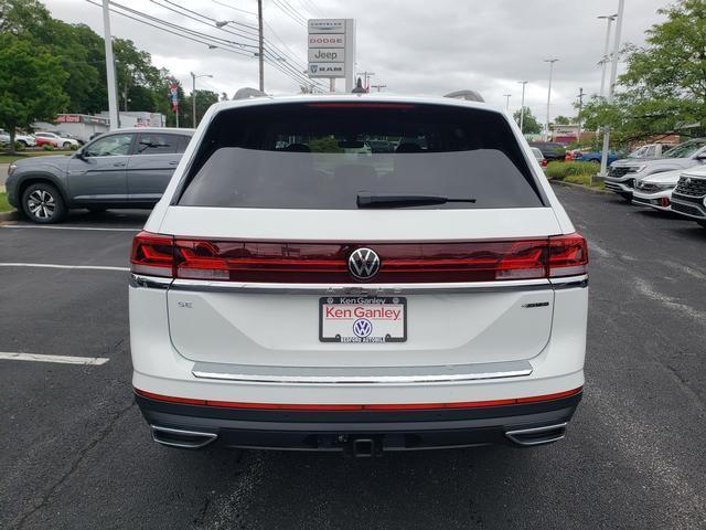 new 2024 Volkswagen Atlas car, priced at $41,240